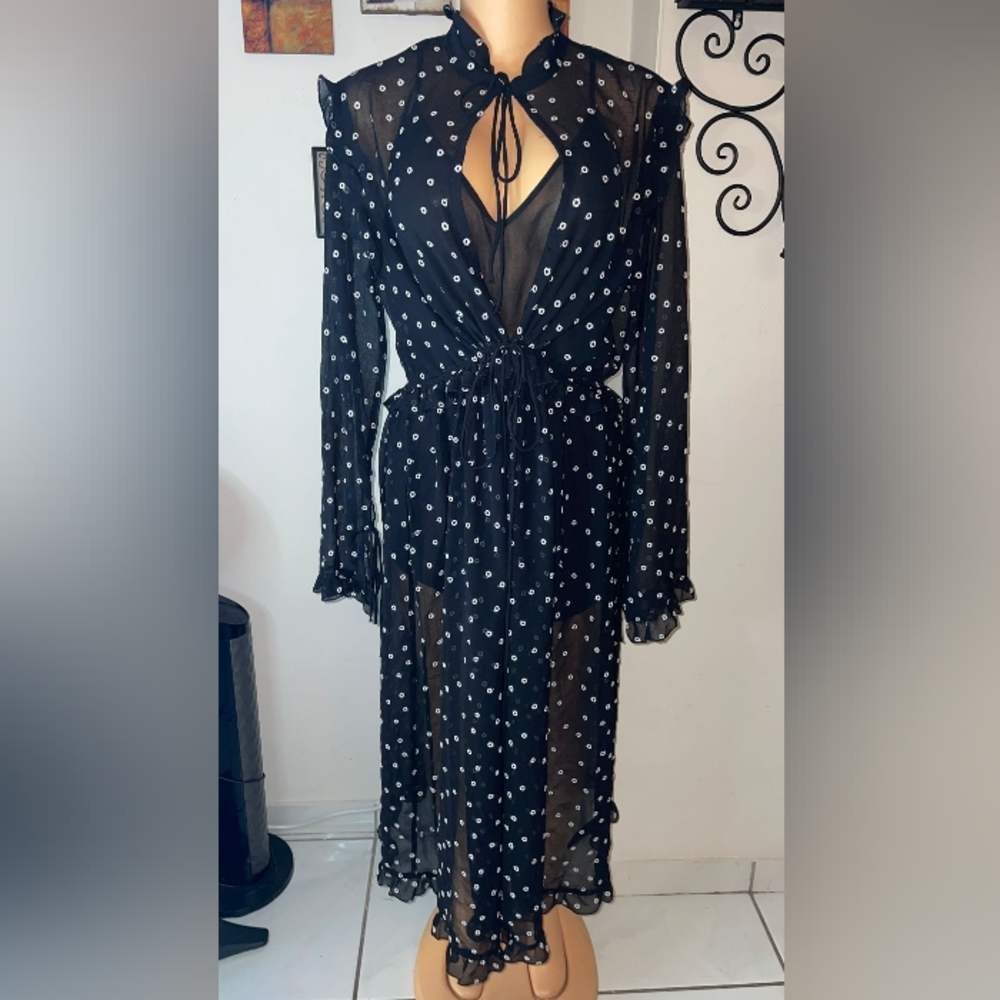 NWT H&M EMBROIDERED DRESS BLACK / DOTTED - Picture 2 of 15